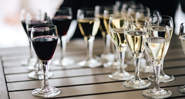 有谷：白葡萄酒放時(shí)間長(zhǎng)了能喝嗎？